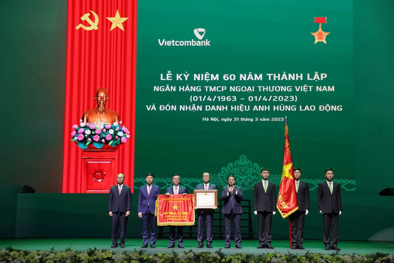 Vietcombank lọt ‘top’ DN có chỉ số phát triển bền vững tốt nhất - Ảnh 1.