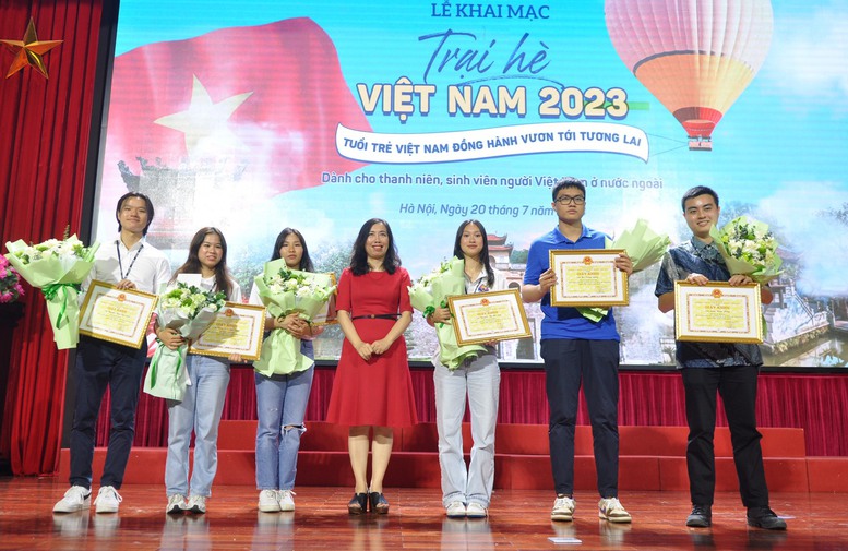 Trại hè Việt Nam 2023: Tuổi trẻ Việt Nam đồng hành vươn tới tương lai - Ảnh 2.