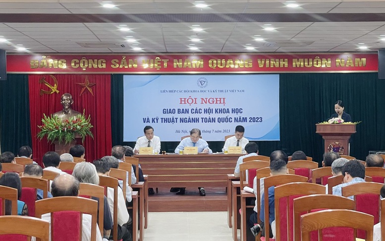 Xây dựng chiến lược phát triển các hội ngành khoa học - kỹ thuật