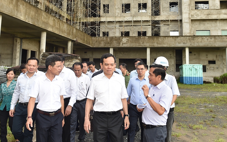 Phó Thủ tướng Trần Lưu Quang khảo sát một số dự án ODA tại Cần Thơ - Ảnh 1.