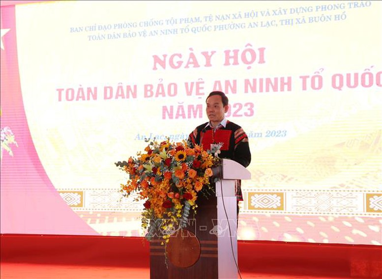 Đưa phong trào Toàn dân bảo vệ an ninh Tổ quốc ngày càng đi vào chiều sâu, thực chất - Ảnh 1.