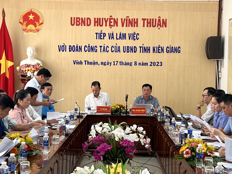 Kết quả nổi bật trong công tác CCHC của UBND huyện Vĩnh Thuận, tỉnh Kiên Giang - Ảnh 1.