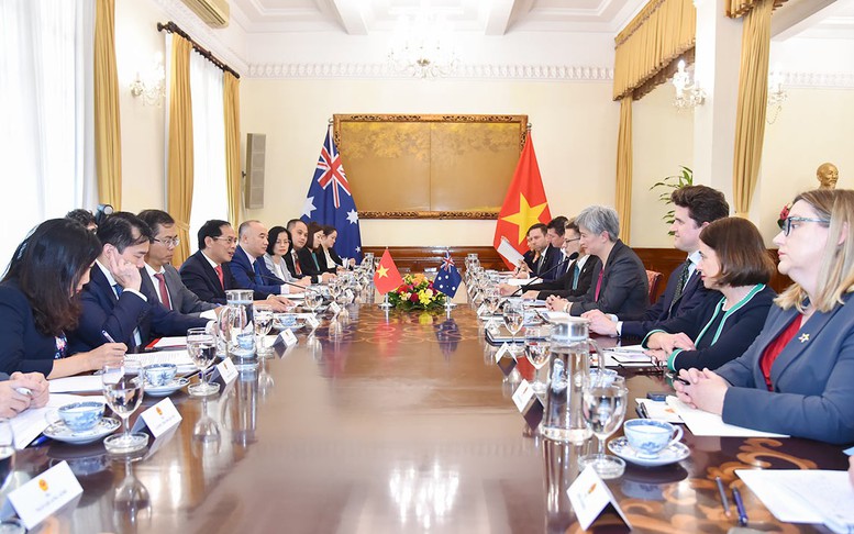 Bộ trưởng Ngoại giao Việt Nam-Australia trao đổi về triển khai quan hệ Đối tác chiến lược
