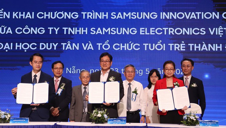 Trường ĐH Duy Tân hợp tác Samsung đào tạo ngành công nghệ (23/05/2023) - Ảnh 1.