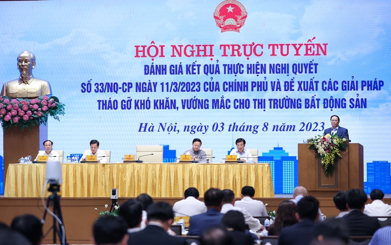 Thủ tướng: Đề cao trách nhiệm của mỗi chủ thể có liên quan tới thị trường bất động sản