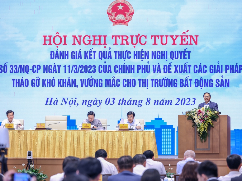 Tiếp tục chung tay tháo gỡ vướng mắc, thúc đẩy thị trường bất động sản phát triển an toàn, hiệu quả, bền vững - Ảnh 2.