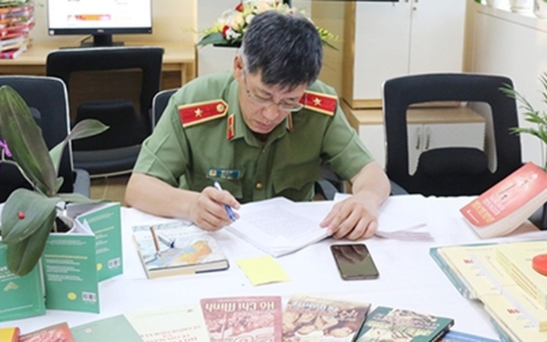 Đề xuất quy định về quản lý, sử dụng kinh phí biên soạn từ điển, bách khoa thư trong CAND