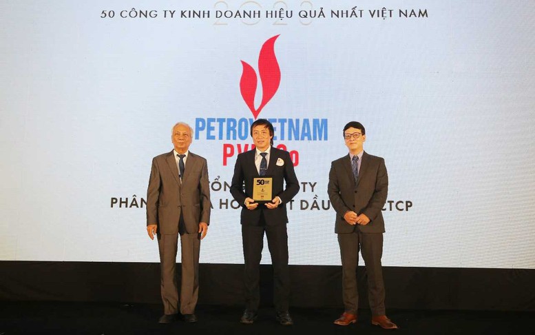 PVFCCo – Top 50 công ty kinh doanh hiệu quả nhất Việt Nam 2023