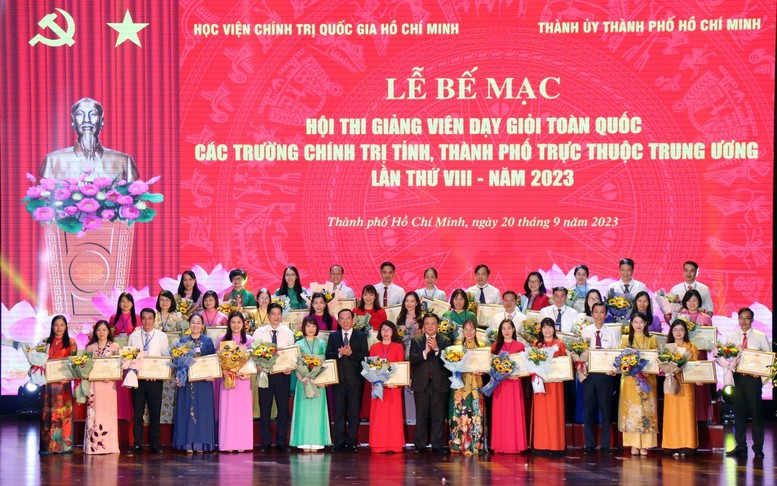 39 thí sinh đạt xuất sắc tại hội thi dành cho giảng viên trường chính trị