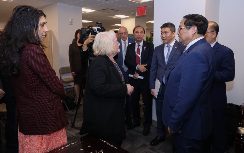 Thủ tướng Phạm Minh Chính gặp gỡ bạn bè Hoa Kỳ