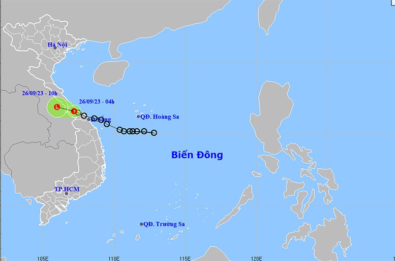 Áp thấp nhiệt đới gây mưa lớn ở các vùng trong cả nước - Ảnh 1.