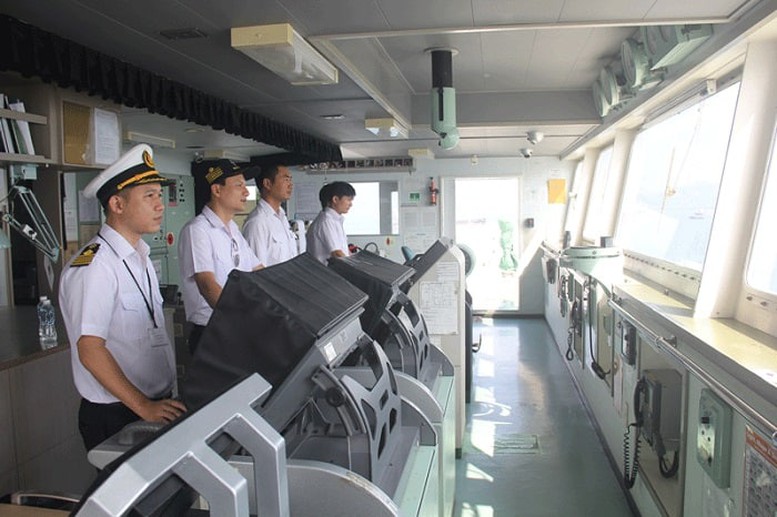Đề xuất sửa chương trình đào tạo, huấn luyện thuyền viên, hoa tiêu hàng hải - Ảnh 1.