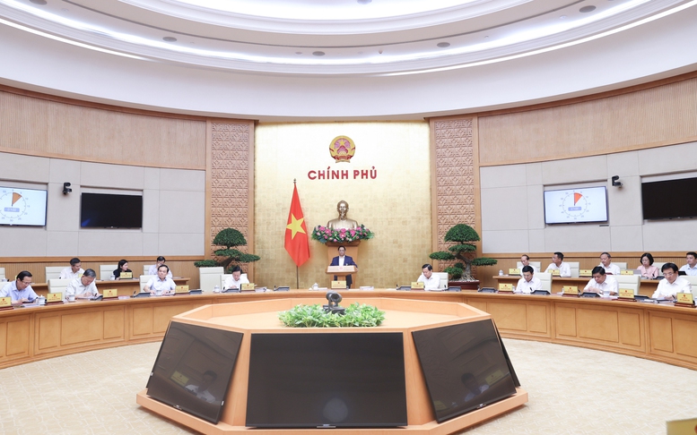 Phiên họp Chính phủ thường kỳ tháng 8: Thảo luận về KTXH và các báo cáo giữa kỳ