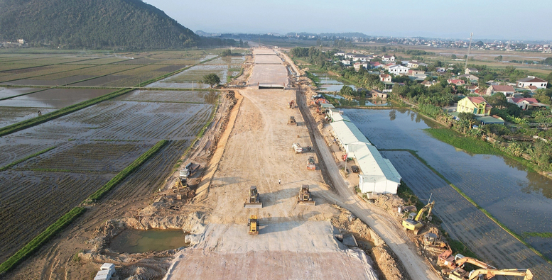 Thiếu mặt bằng, 7 dự án thành phần cao tốc Bắc-Nam đang chậm tiến độ- Ảnh 1.