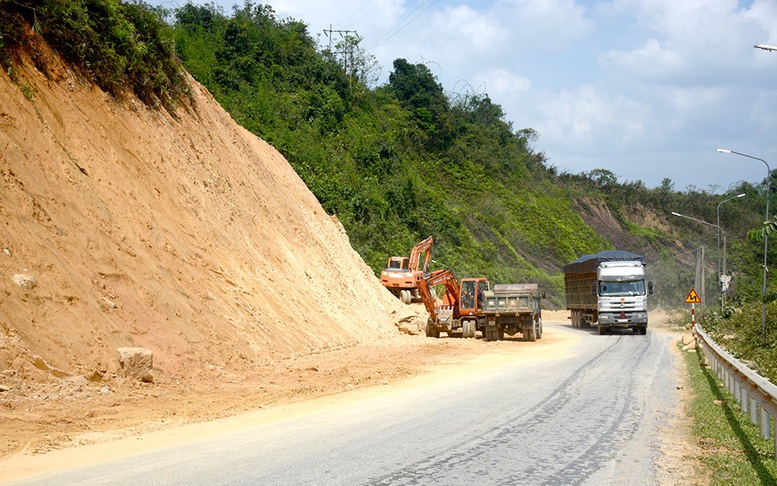 Sớm khởi công Dự án nâng cấp Quốc lộ 4B, tỉnh Lạng Sơn