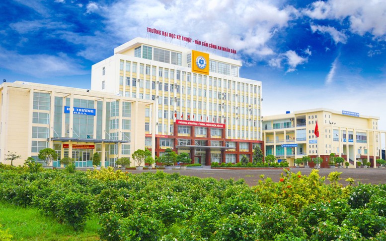 Xây dựng Đề án thành lập các cơ sở đào tạo trình độ trung cấp thuộc 2 Trường Đại học