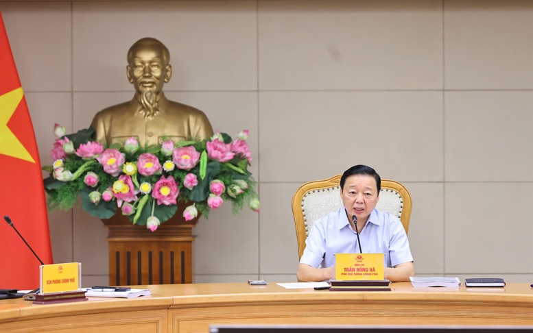 Khẩn trương hoàn thiện, trình thẩm định báo cáo nghiên cứu tiền khả thi dự án đường Vành đai 4 TPHCM