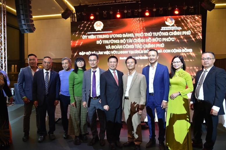 Hội nhập thành công vào nước sở tại và hướng về quê hương là lẽ sống của đồng bào- Ảnh 8.