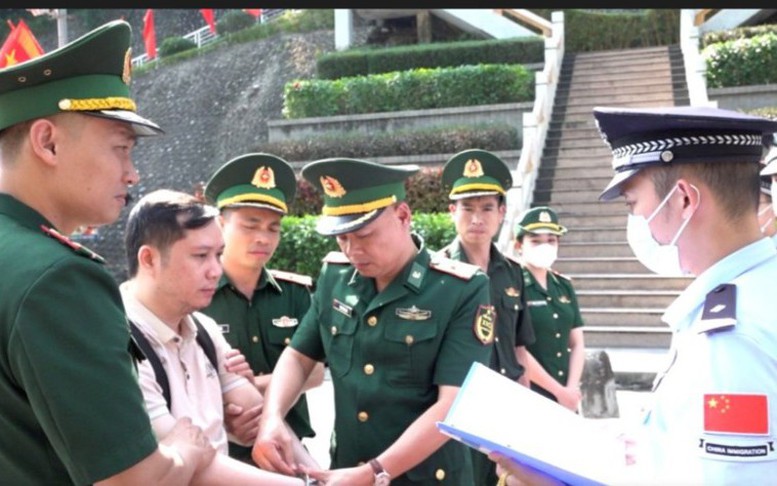 Công an Lạng Sơn: Bắt giữ và bàn giao đối tượng truy nã người Trung Quốc