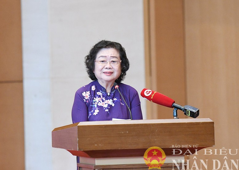 Chủ tịch Quốc hội Trần Thanh Mẫn gặp mặt tập thể, cá nhân nhận giải thưởng Vừ A Dính- Ảnh 2.