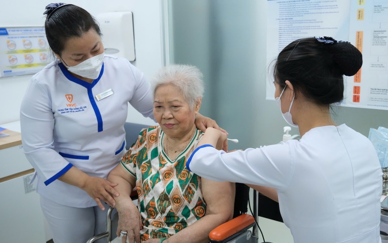 Triển khai tiêm vaccine Zona tại Việt Nam