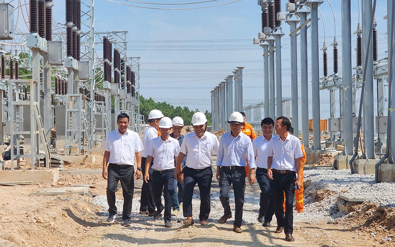 Dồn lực hoàn thành dự án TBA 220kV Khu kinh tế Nghi Sơn và đường dây đấu nối trong tháng 10/2024