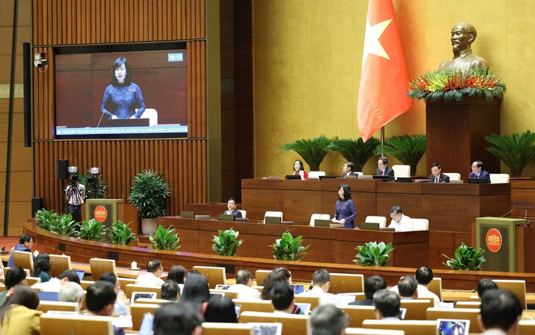 Bộ trưởng Y tế đề xuất có Nghị quyết về cấm thuốc lá điện tử, thuốc lá nung nóng