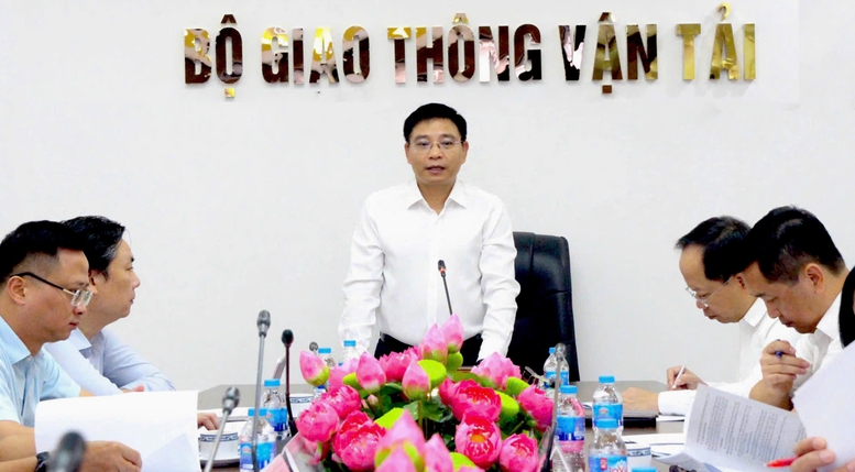 Cao tốc Cần Thơ-Cà Mau chậm tiến độ, Bộ GTVT ra 'tối hậu thư' thay thế nhà thầu- Ảnh 1.