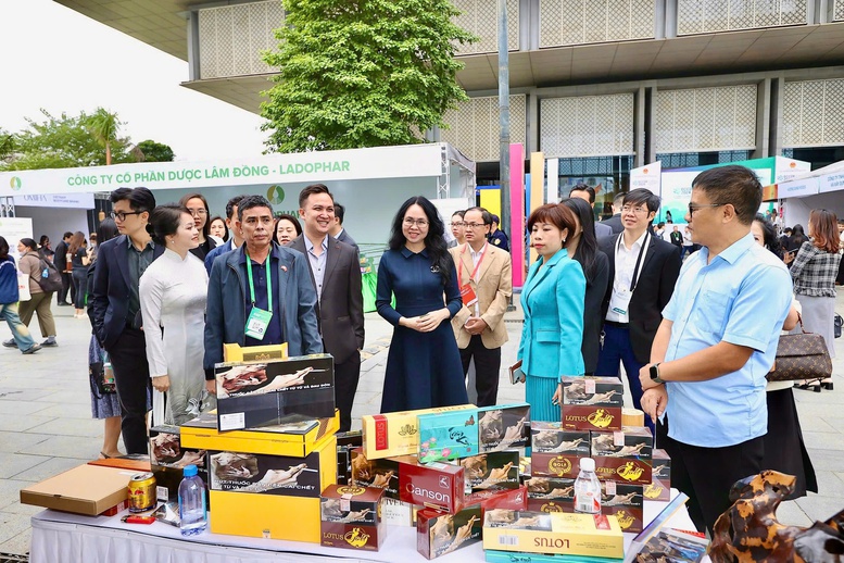 Thương mại điện tử xuyên biên giới - 'đòn bẩy' cho xuất khẩu trực tuyến- Ảnh 1.