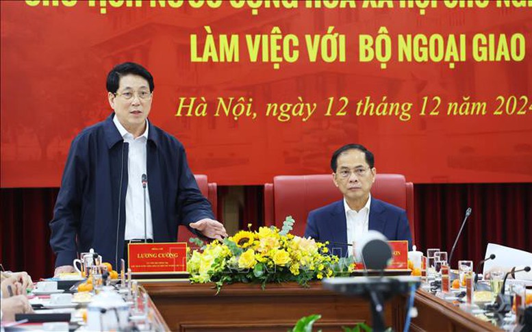 Chủ tịch nước Lương Cường làm việc với Bộ Ngoại giao