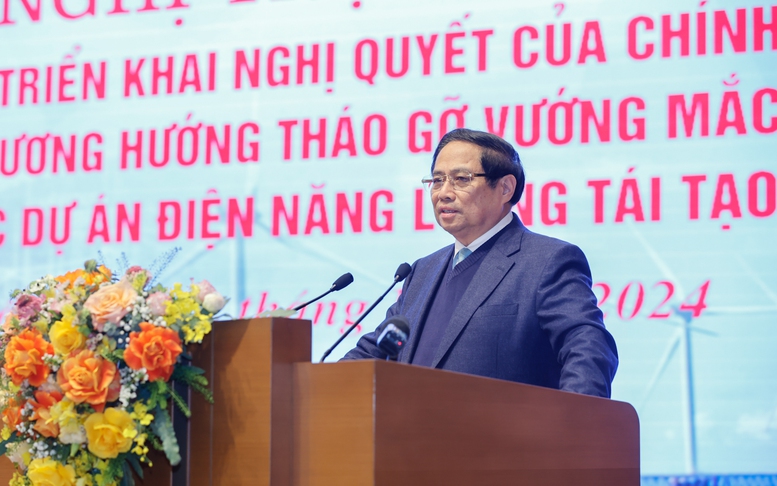 Thủ tướng: Cương quyết xử lý vướng mắc cho các dự án điện tái tạo, nghiêm cấm 'chạy chọt', tiêu cực, tham nhũng