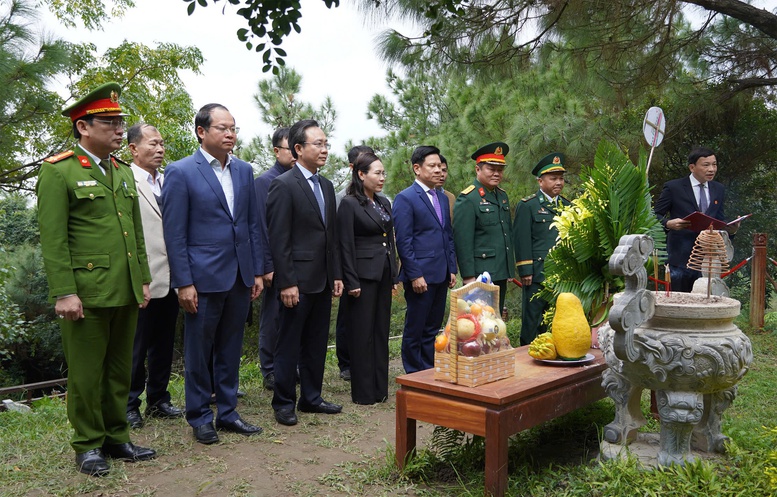 Nhiều hoạt động tại miền Trung kỷ niệm 80 năm Ngày thành lập Quân đội nhân dân Việt Nam- Ảnh 3.