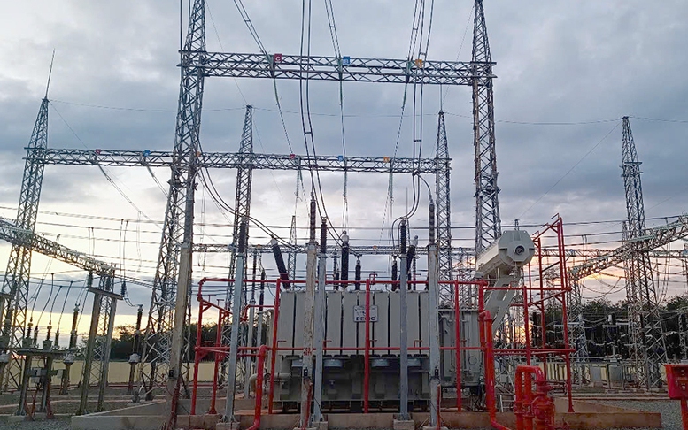 Đóng điện dự án TBA 220kV Phước Long và đấu nối, tăng cường đảm bảo điện cho tỉnh Bình Phước