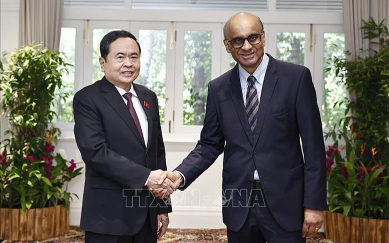 Chủ tịch Quốc hội Trần Thanh Mẫn hội kiến Tổng thống Singapore Tharman Shanmugaratnam