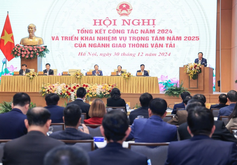 Ngành giao thông đã chuyển biến toàn diện trong năm 2024- Ảnh 5.