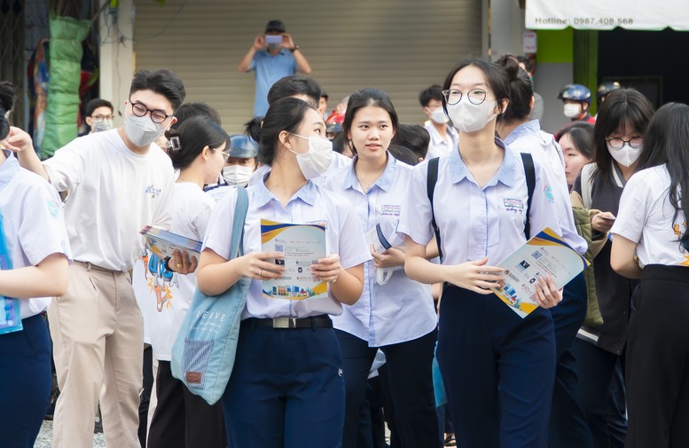 Chọn ngành đúng, thành công vững bước: Hướng nghiệp trước kỳ tuyển sinh- Ảnh 3.