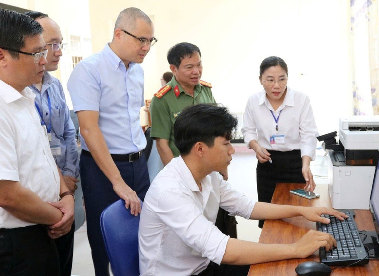 Bí thư Tỉnh ủy Phú Yên: 'Quyết tâm chính trị mạnh mẽ là động lực tạo đột phá cho Nghị quyết 57'- Ảnh 1.