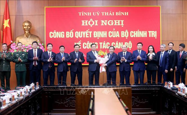 Công bố quyết định của Bộ Chính trị chuẩn y Bí thư Tỉnh ủy Thái Bình- Ảnh 2.