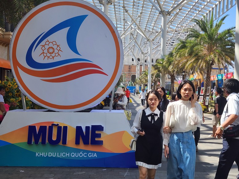Bình Thuận: Thu hút du khách từ nhiều chương trình kích cầu du lịch đặc sắc- Ảnh 3.