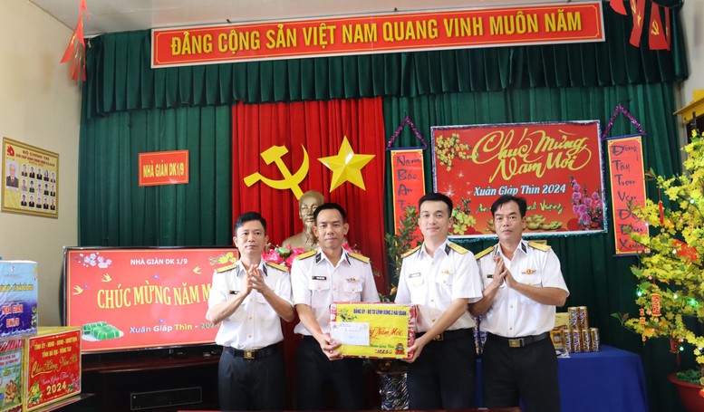 Hải trình mang tên gọi 'Mùa Xuân'- Ảnh 2.