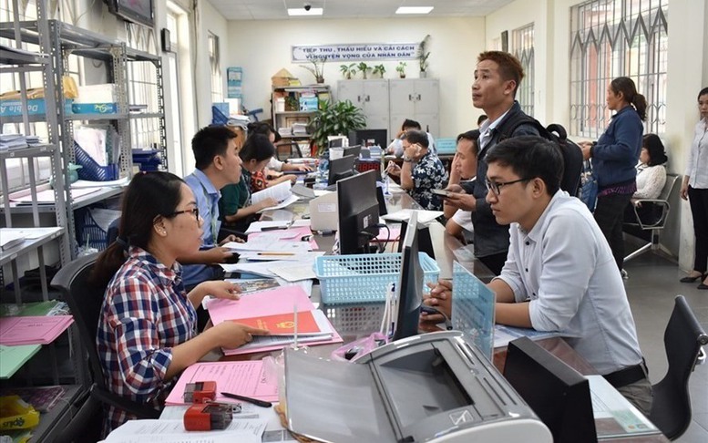 Chính phủ ban hành Quy định về việc bầu, tuyển dụng cán bộ, công chức làm việc tại xã, phường, thị trấn của TPHCM