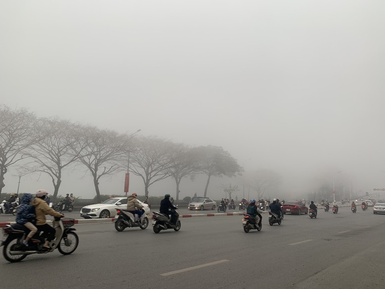 Chuyên gia lý giải nguyên nhân sương mù dày đặc- Ảnh 1.