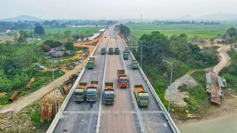 Thủ tướng yêu cầu đẩy nhanh nâng cấp các tuyến cao tốc đầu tư phân kỳ- Ảnh 1.