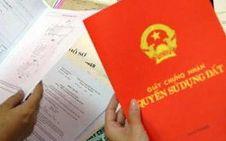 Làm thế nào để xác nhận thành viên hộ gia đình trên sổ đỏ?
