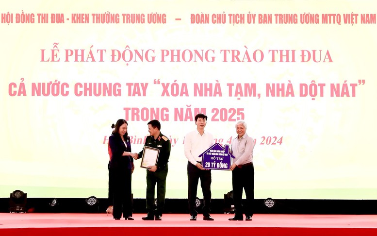 Agribank cùng ngành ngân hàng chung tay 'xóa nhà tạm, nhà dột nát'