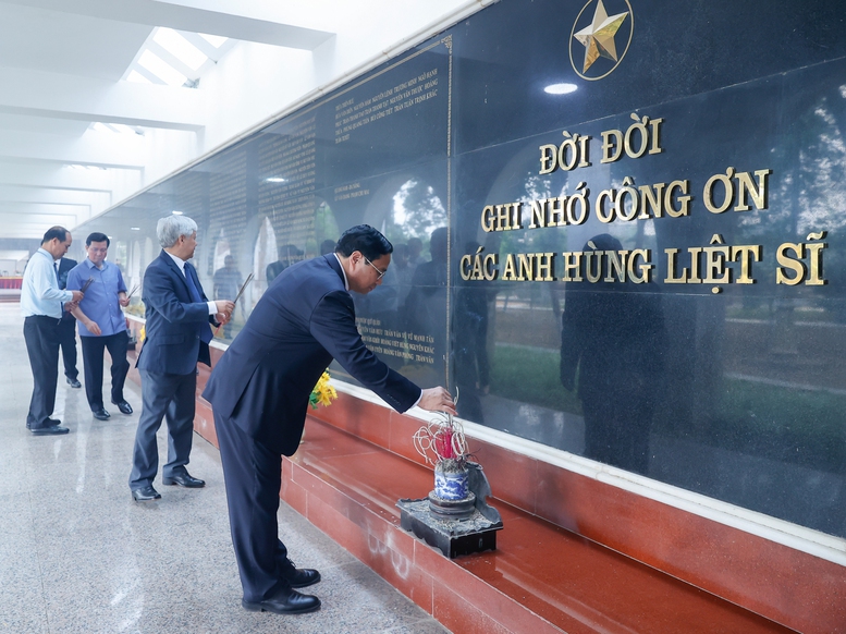 Thủ tướng dự gặp mặt, tri ân những người trực tiếp tham gia Chiến dịch Điện Biên Phủ- Ảnh 3.