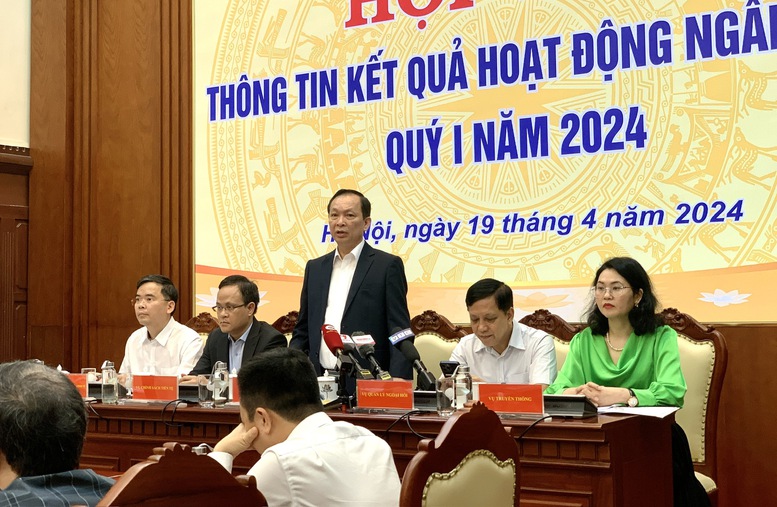 DN khó khăn sẽ được gia hạn trả nợ đến hết năm 2024- Ảnh 1.