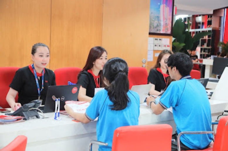 Nhiều ưu thế khi xét tuyển sớm vào đại học- Ảnh 1.