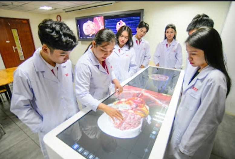 Nhiều ưu thế khi xét tuyển sớm vào đại học- Ảnh 3.