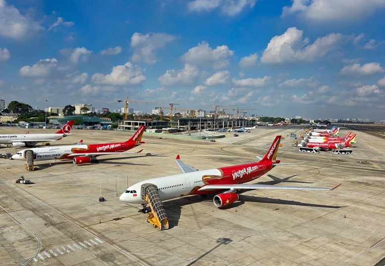 Vietjet đặt mục tiêu vận chuyển 27 triệu lượt khách năm 2024- Ảnh 1.